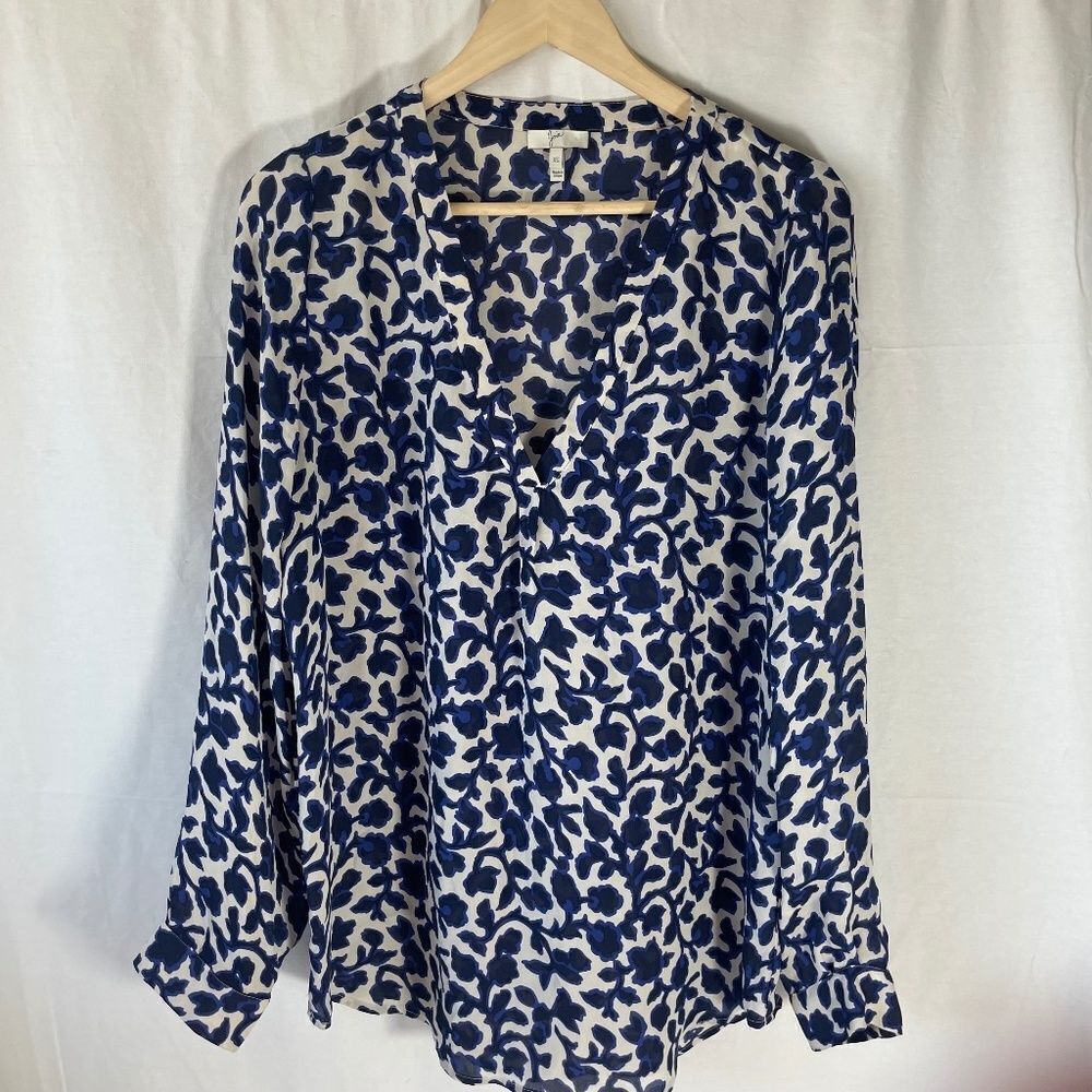 Joie 100% Silk Floral Flowy Cream/White/Blue Print Blouse Sz S
